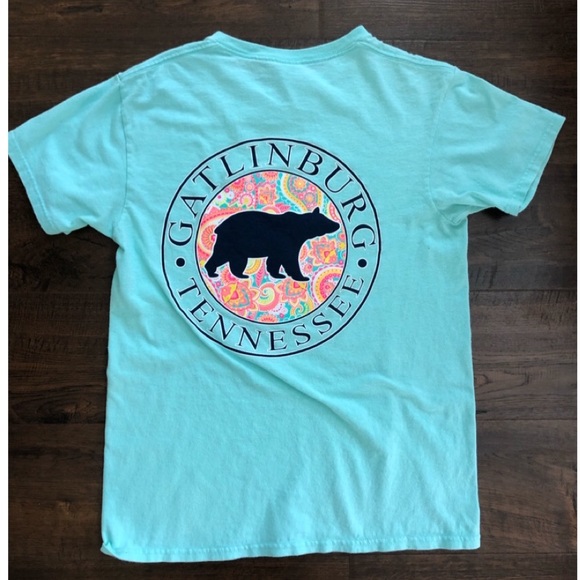 Gatlinburg Tennessee T-shirt - Picture 2 of 3